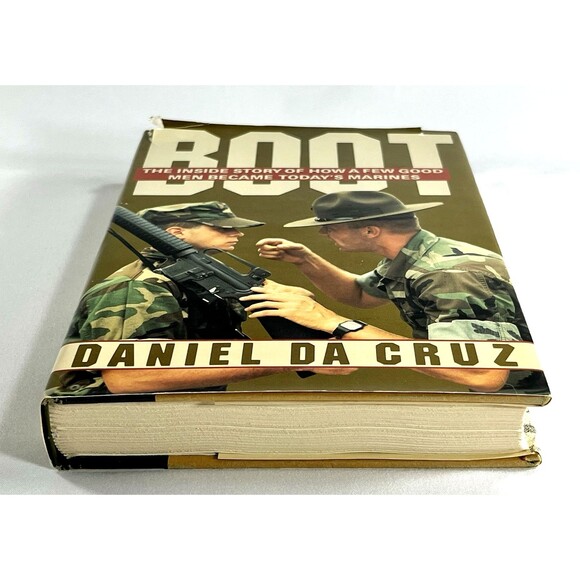 Boot: The Inside Story of How a Few Good Men Became Today's Marines 1987 - Picture 6 of 11